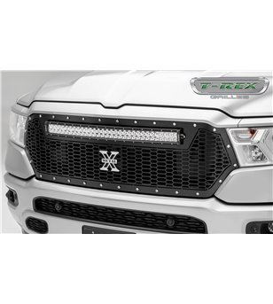 RAM 1500 2019- Stealth Laser Torch Grille Chrome Studs incl 30" Led - 7314651 - Lights and Styling