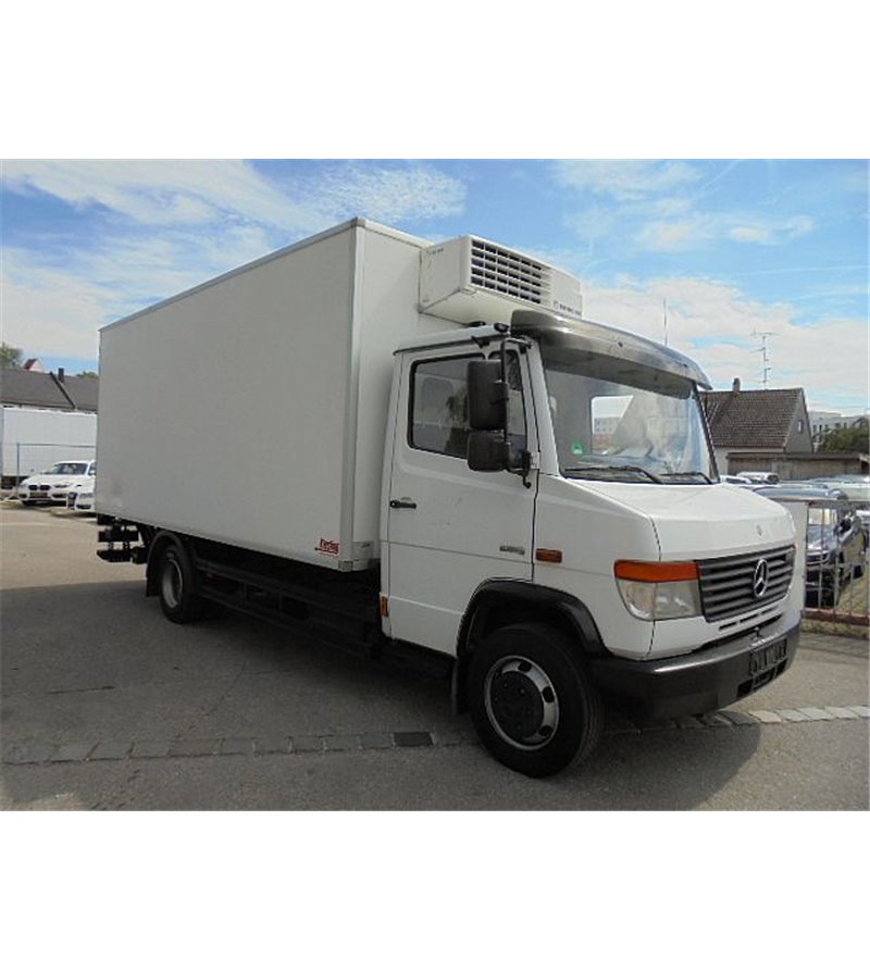 Solskydd - Rök - Mercedes - T2 - H1 Solskydd - Rök - Mercedes - T2 - H1