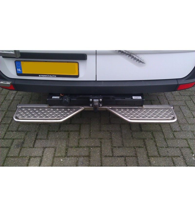 Sprinter 2006-, Opstaptrede RVS voor auto met Oris trekhaak - 032.15.03B.018 Sprinter 2006-, Opstaptrede RVS voor auto met Oris trekhaak - 032.15.03B.018