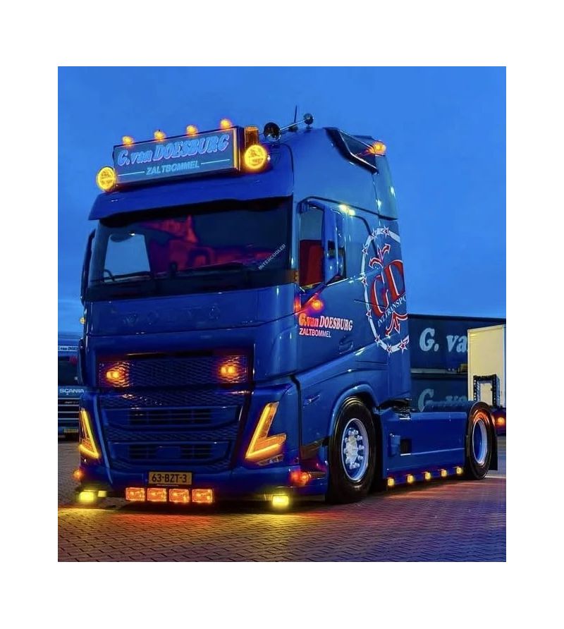 Dagrijverlichting - L&S - Positielicht - Amber - 24V - Set - Volvo - FH - 2021+ Dagrijverlichting - L&S - Positielicht - Amber - 24V - Set - Volvo - FH - 2021+