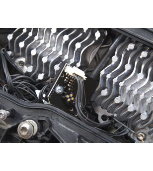 Dagsljus - Matronics - Dimbar och Hälsning - Vit/Bärnsten - flera blixtmönster - 24V - Set - Scania - R/S series - LED-strålkast