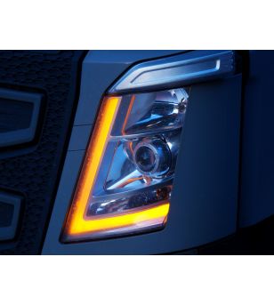 Dagsljus - Matronics - DRL - Tvåfärgad - Vit/Bärnsten - 24V - Set om 4 - Volvo - FH - 4 - LED-strålkastare - 2015-2020