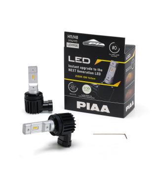 LED-lampa - PIAA - Led-strålkastarlampor - H4 - Integrerad styrenhet - 2500K - 12V - Set