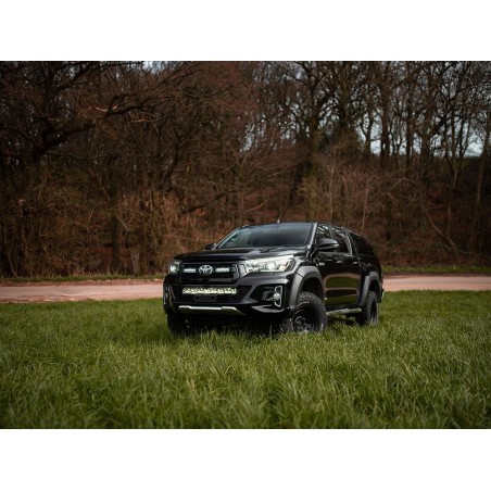 Stötfångar kit - Lazer - Triple-R 16 - Set - Toyota - Hilux - 2017-2020