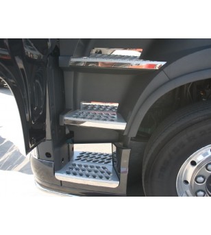 Volvo FH 2013- steps stainless - 013VFH2013 - Stainless / Chrome accessories - Verstralershop