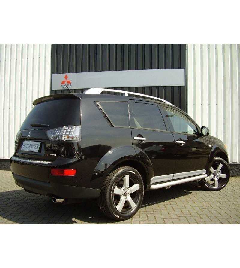 Mitsubishi Outlander 07-09 S-Bar sidebars - S900029 - Lights and Styling