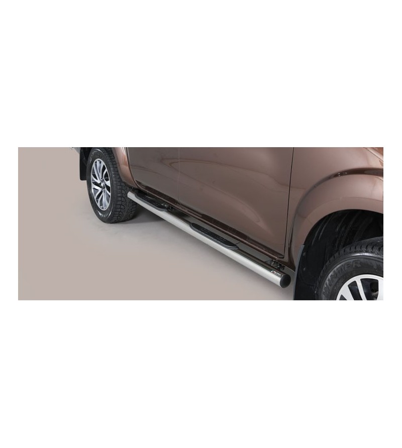 Navara NP 300 16- Grand Pedana (Side Bars with steps) Inox - GP/400/IX - Lights and Styling