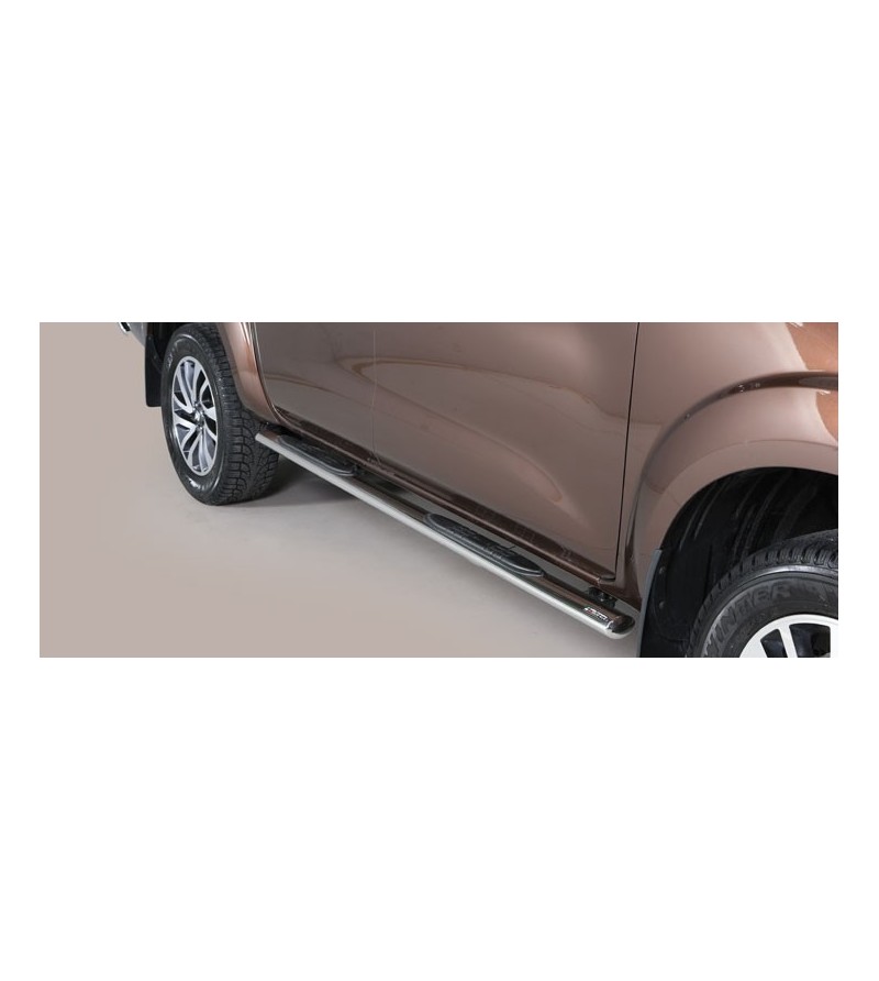 Navara NP 300 16- Oval grand Pedana (Oval Side Bars with steps) Inox - GPO/400/IX - Lights and Styling