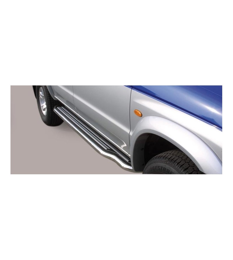 Mazda B2500 2003-2006 Side Steps - P/141/IX - Lights and Styling