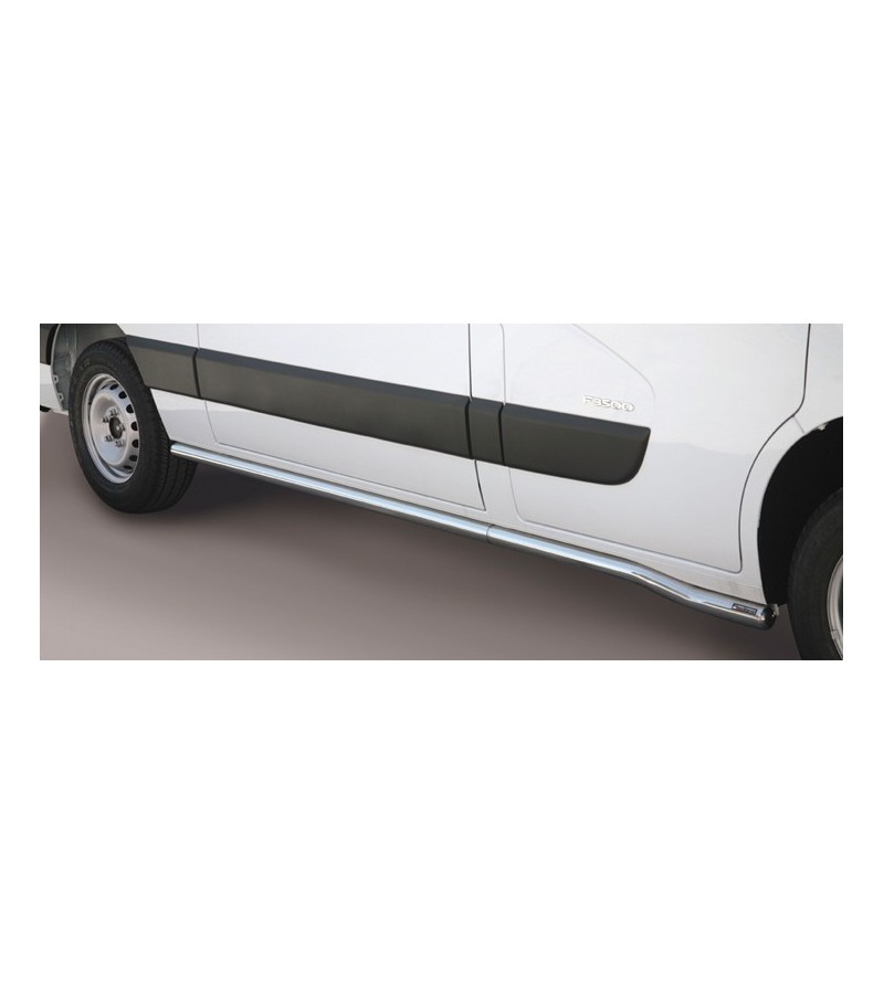 Renault Master 2010- Sidebar Protection L2 - TPS/299/IX - Lights and Styling