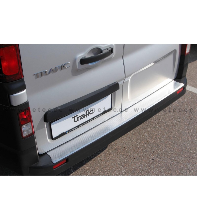 OPEL VIVARO 14+ BUMPER PLATE pcs - 828300 - Lights and Styling