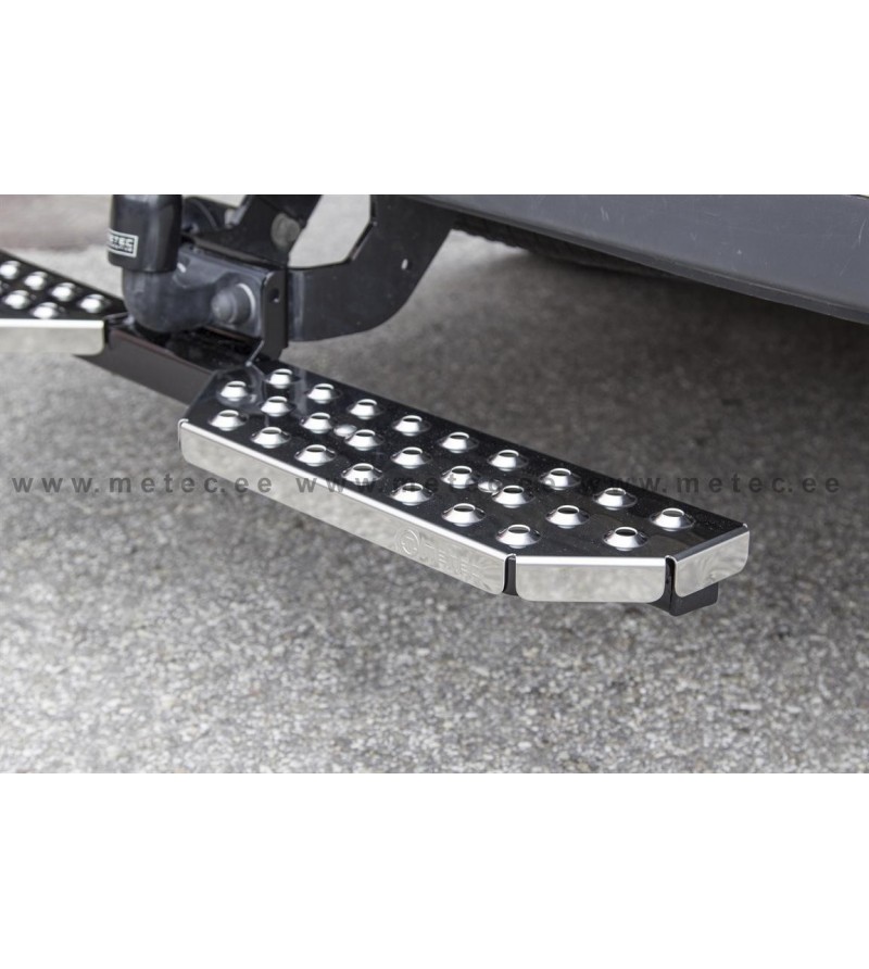 RENAULT MASTER 04 to 10 RUNNING BOARDS to tow bar pcs LARGE - 888420 - Lights and Styling