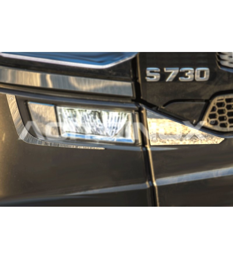 SCANIA R/S Serie 16+ FOG LIGHT COVER - AP013SNS - RVS / Chrome accessoires - Verstralershop SCANIA R/S Serie 16+ FOG LIGHT COVER - AP013SNS - RVS / Chrome accessoires - Verstralershop