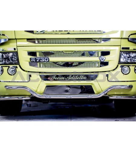 SCANIA STREAMLINE MITTELSTANGE MIT KENNZEICHENHALTER 40 - 100STR - Lights and Styling