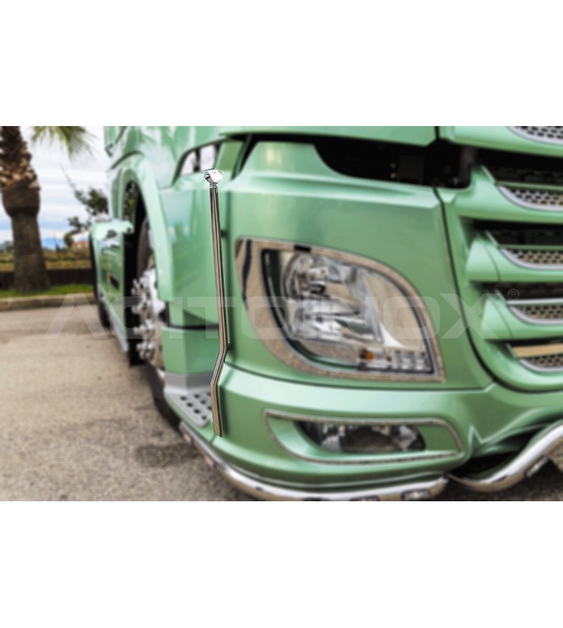 DAF XF 106 Side Tube With Drop Lights - 017DXF106 - RVS / Chrome accessoires - Verstralershop DAF XF 106 Side Tube With Drop Lights - 017DXF106 - RVS / Chrome accessoires - Verstralershop
