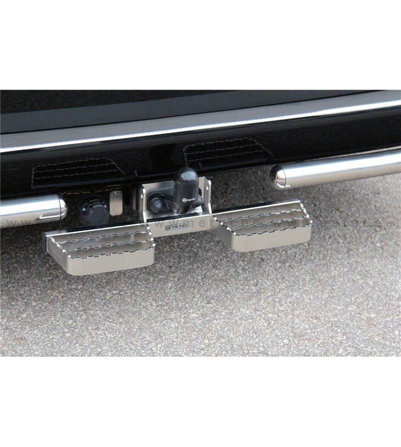 PEUGEOT PARTNER 18+ RUNNING BOARDS to tow bar pcs SMALL - 888419 - Rearbar / Opstap - Verstralershop