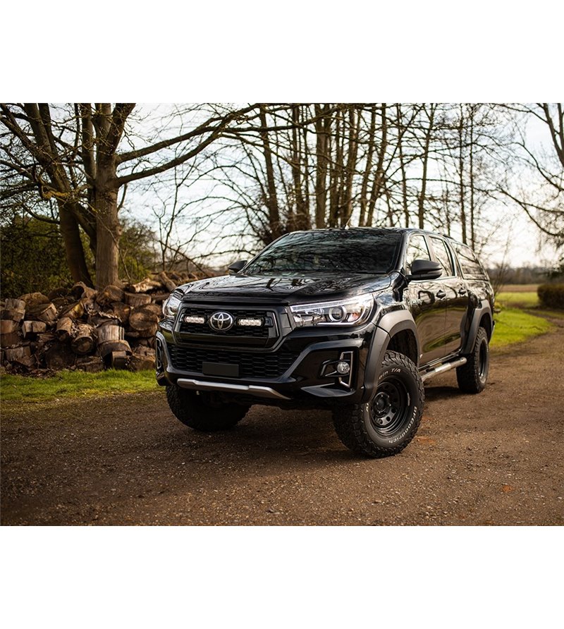 Hilux Challenger 2017- Lazer LED Grille Kit - GK-HILUX-02K